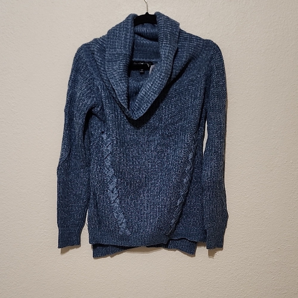 Women's Blue Sweater